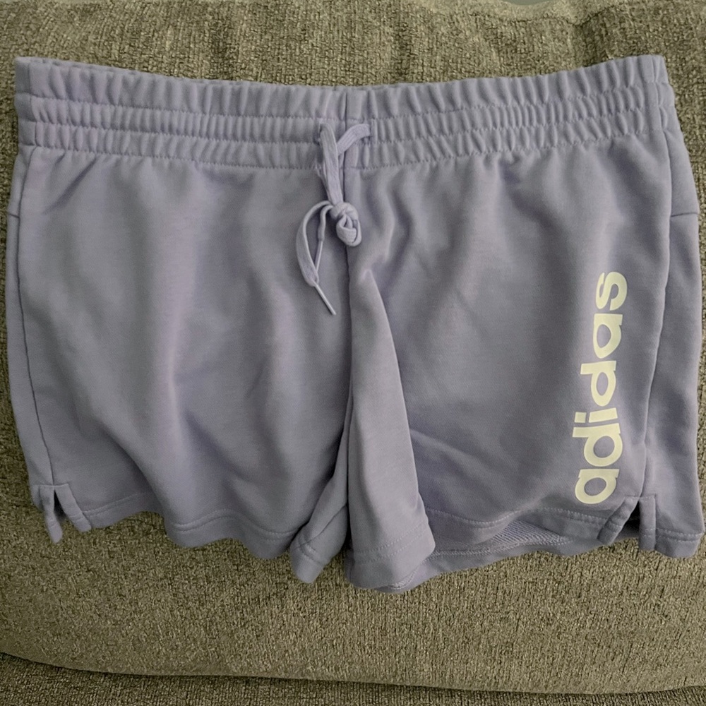Women’s Adidas cotton, polyester, rayon mix (lightweight) Never worn, no tags.
